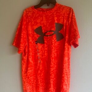 Under Armour Men's Bright Orange Short Sleeve Performance Tee with Black Logo